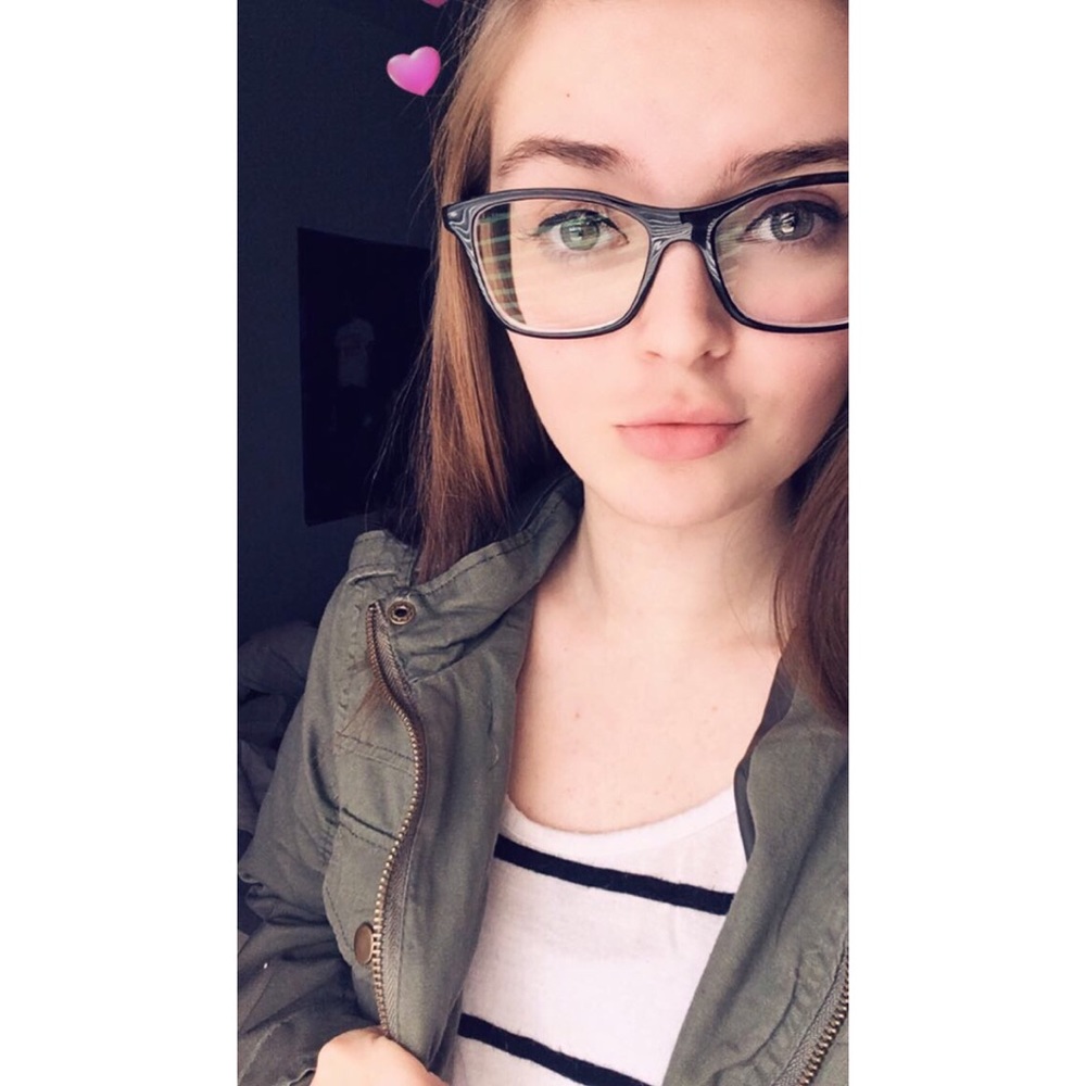 Meet your Posher, Jenna